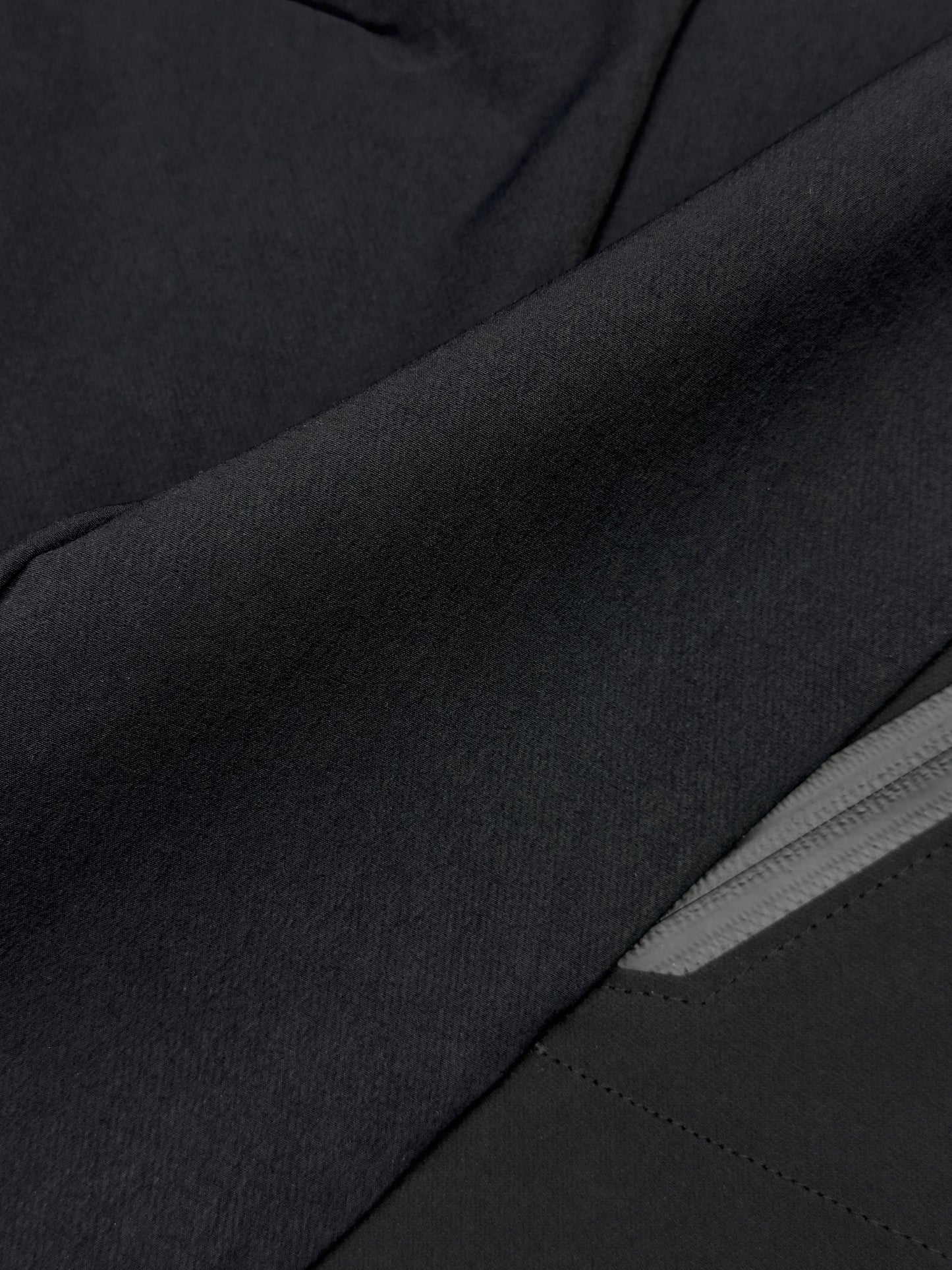 LV.1 Technical Cargo Y-NOTINLIST-APOC STORE