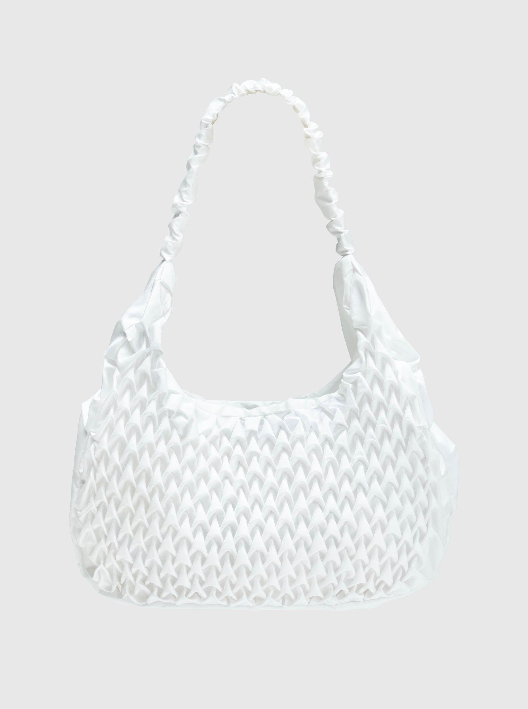 Bag Smocking Big White-Nensi Avetisian-APOC STORE
