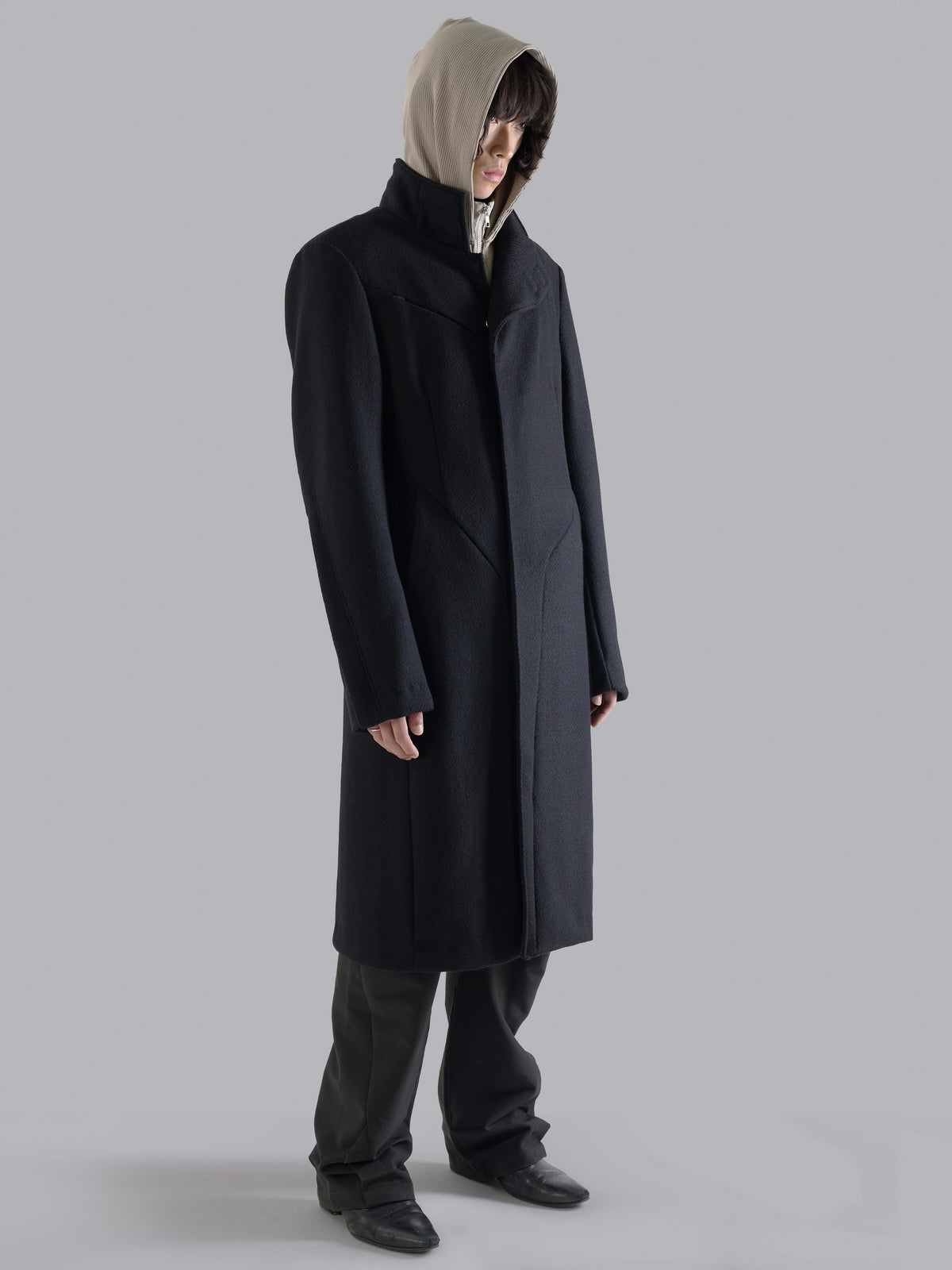 LV.1 Coats X-NOTINLIST-APOC STORE