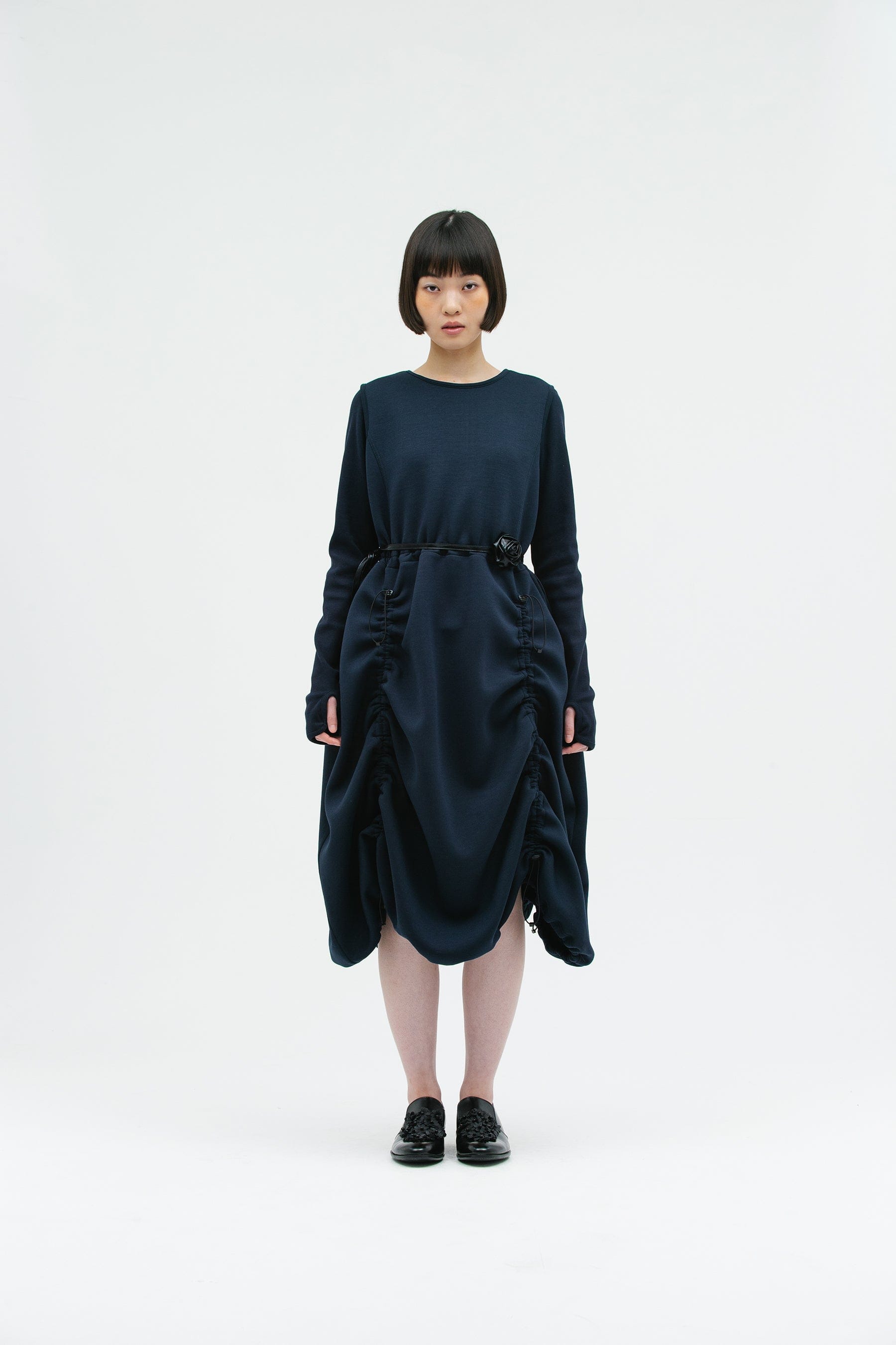 JERSEY SHIRRING DRESS NAVY-SAENGIN STUDIOS-APOC STORE