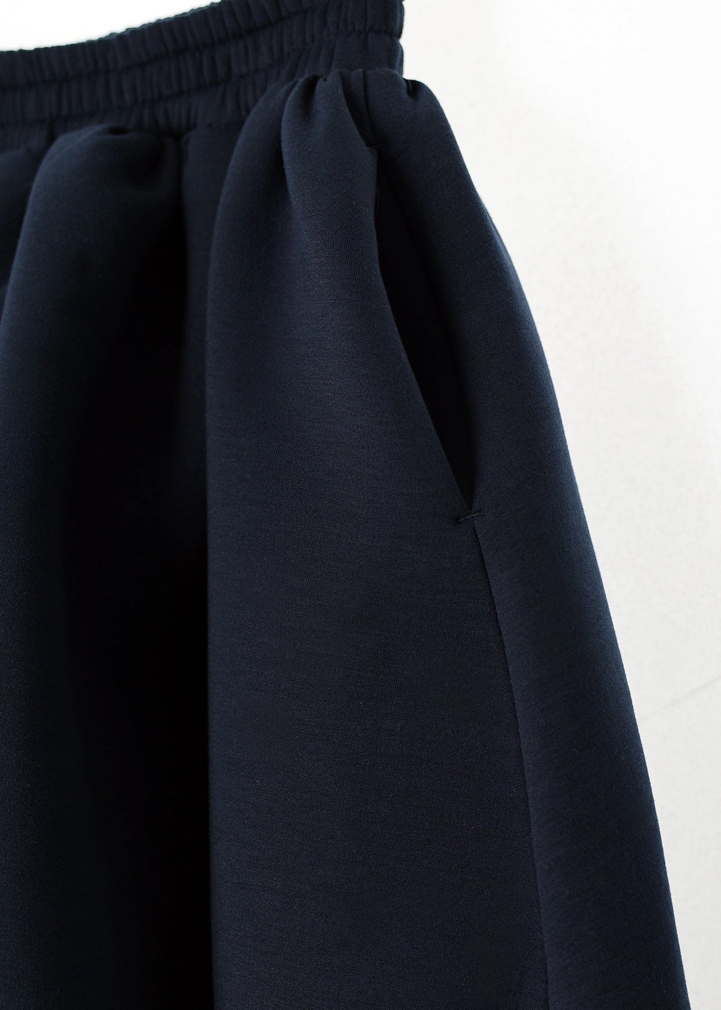 JERSEY BALLOON SHAH SKIRT NAVY-SAENGIN STUDIOS-APOC STORE