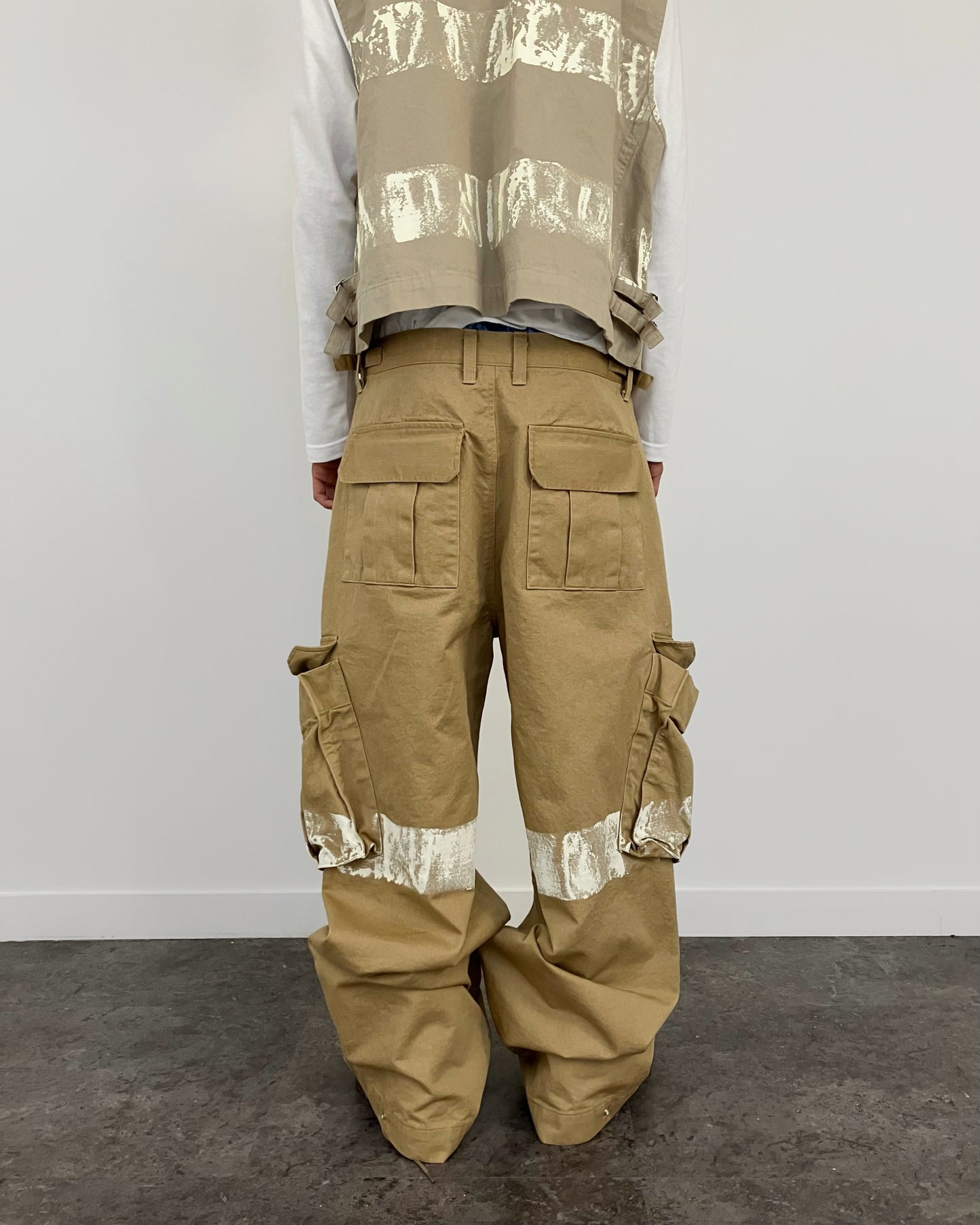 PAINTED CARGO PANTS BEIGE-EGNARTS-APOC STORE