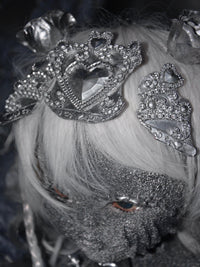 Preciosa plastica clip-Julia Bonich-APOC STORE