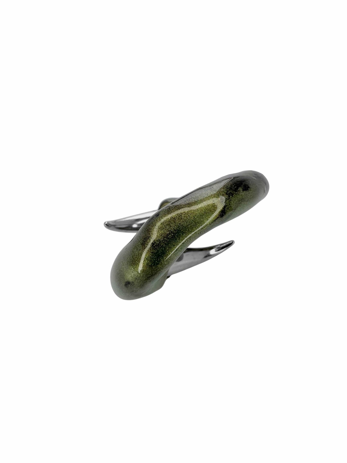 Green ring with spikes