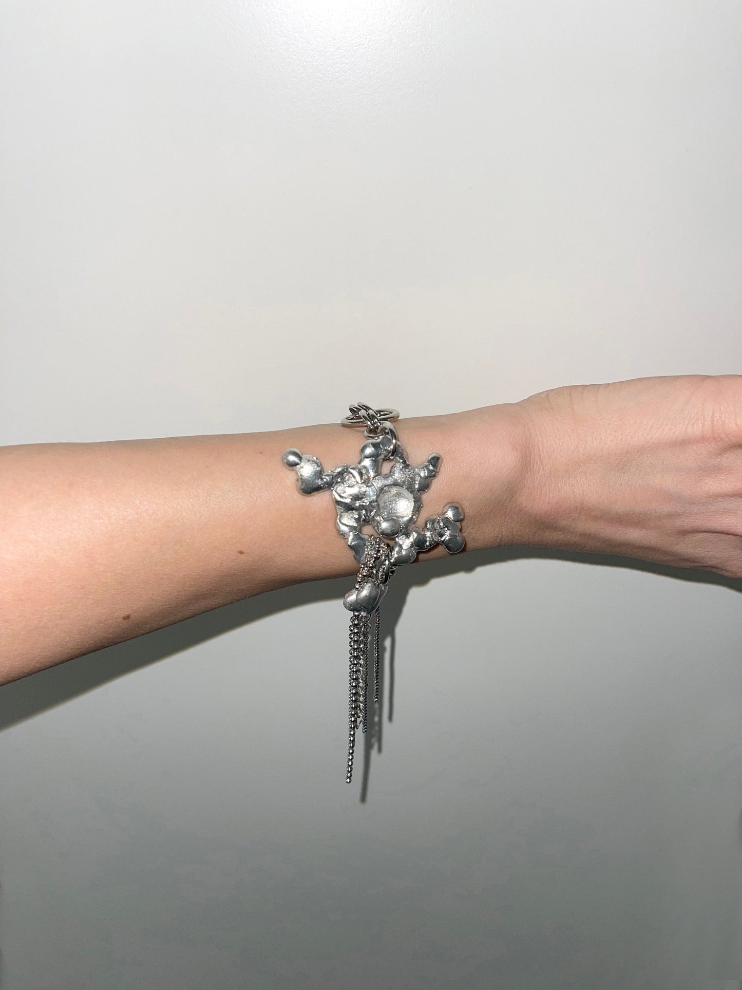 8080 #15 bracelet-ECHO SHAWNA-APOC STORE