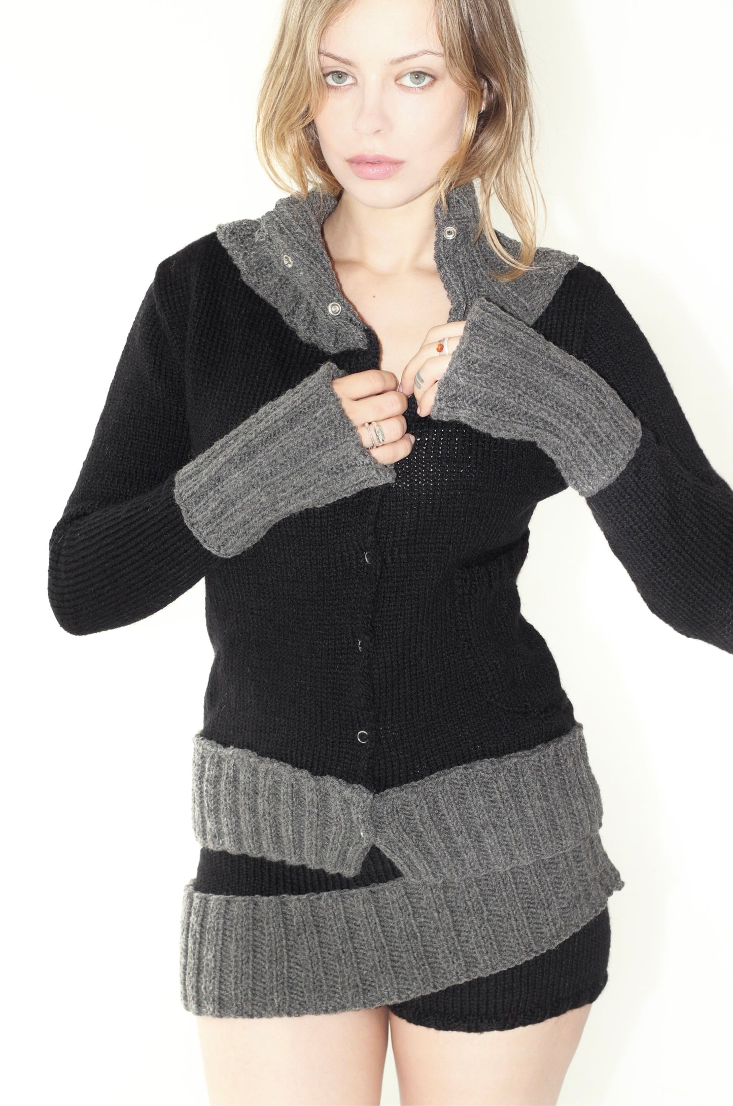 Cardigan “Granny’s Knit”-V4K-APOC STORE