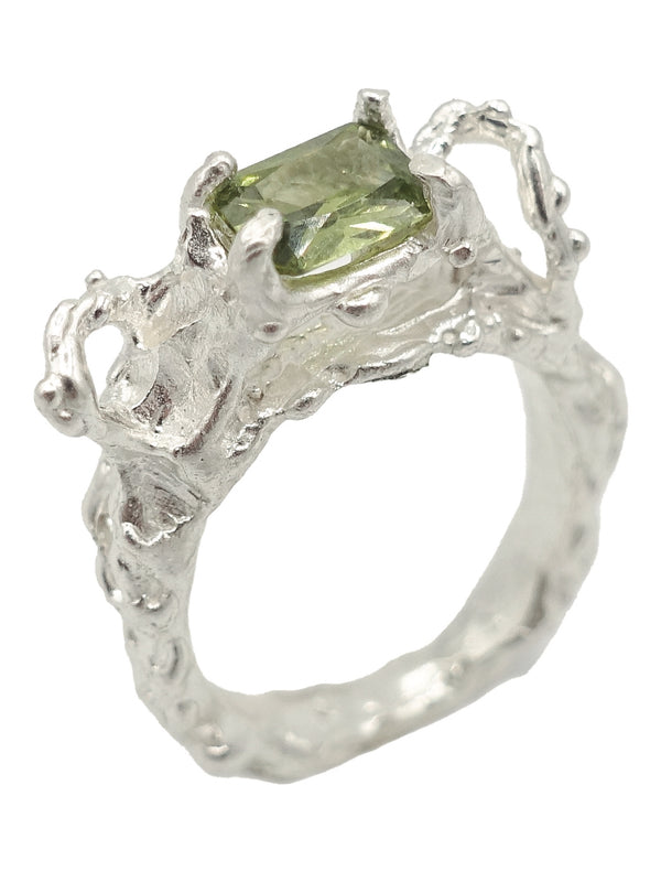 SERAXIS RING GREEN-Harlot Hands-APOC STORE