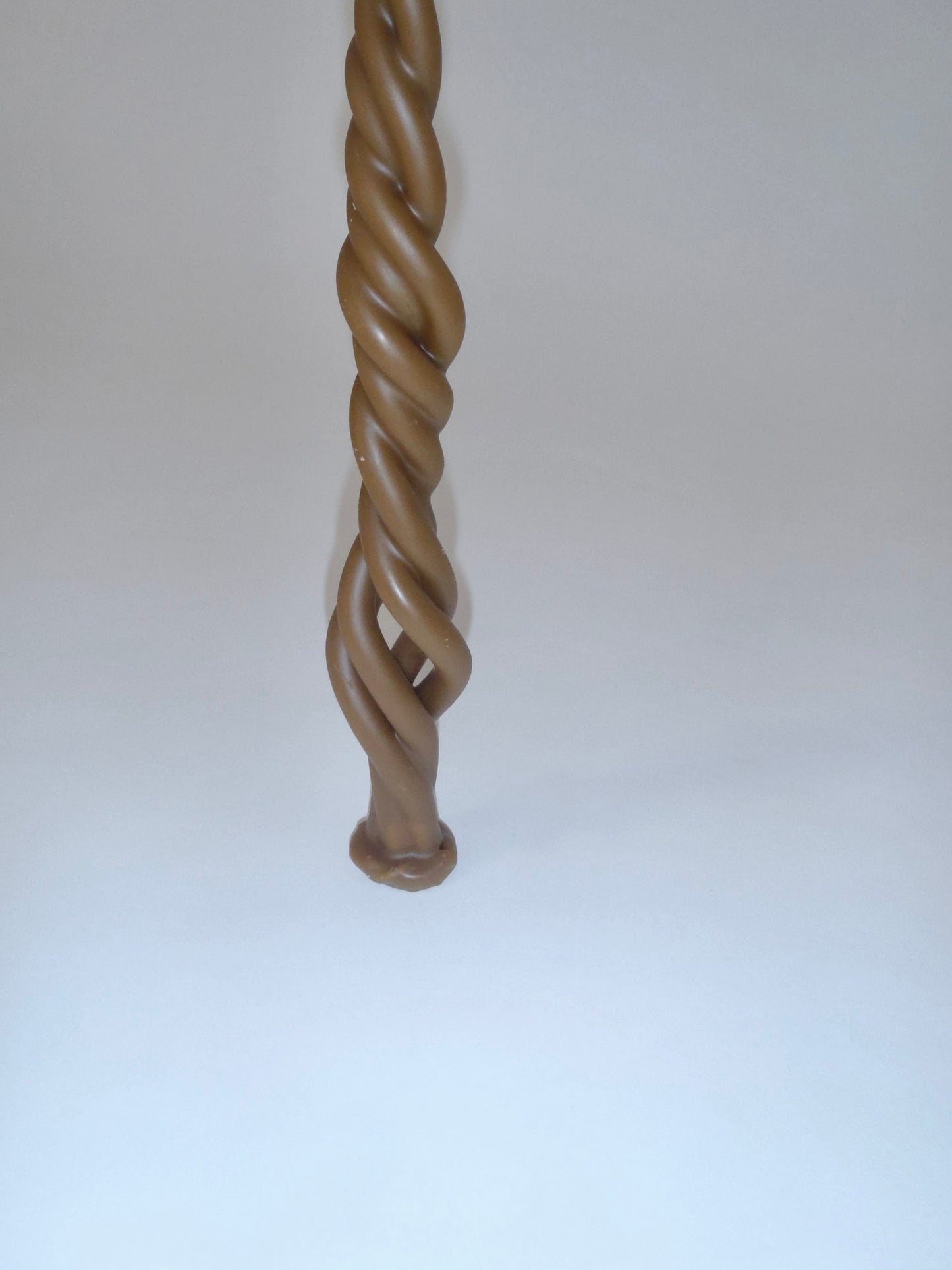 column II candle-Ola Lewczyk-APOC STORE