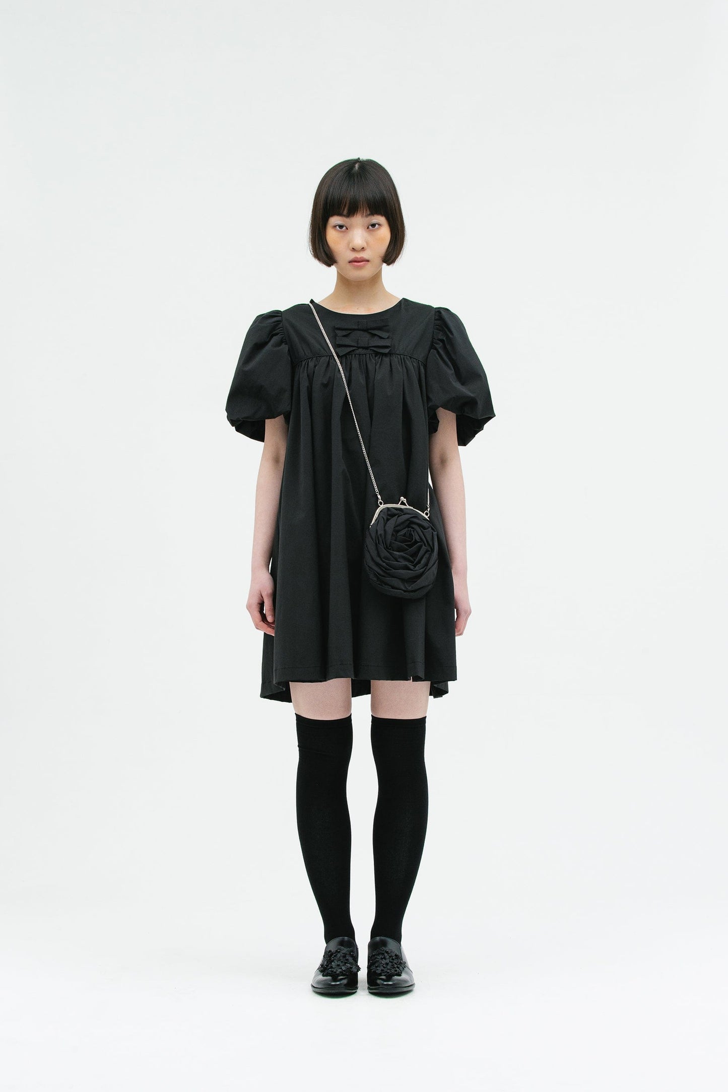 ROSE DISCORD CHAIN BAG BLACK-SAENGIN STUDIOS-APOC STORE