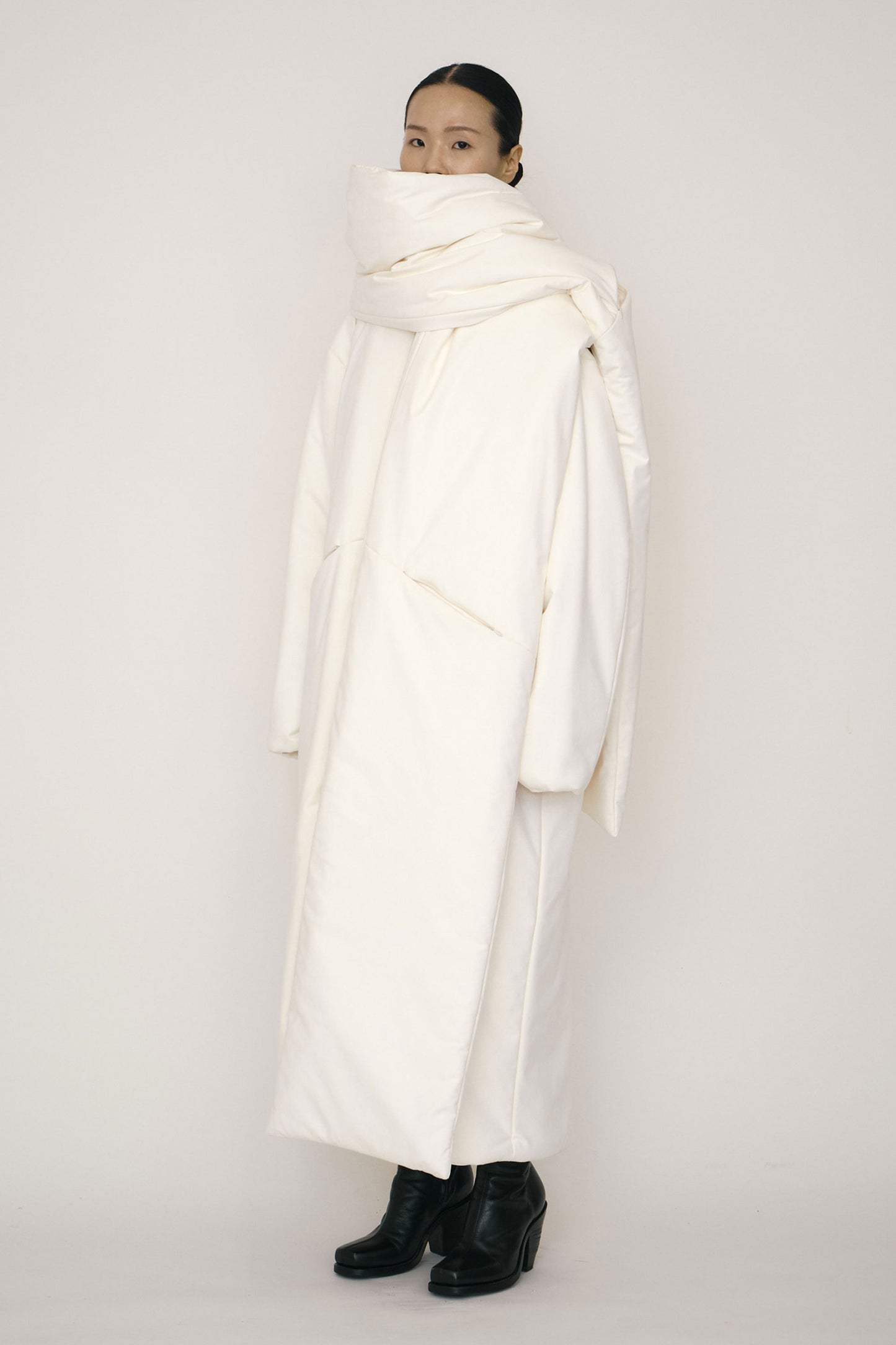 White Faux-Suede Padded Maxi Scarf-arc us arkus-APOC STORE