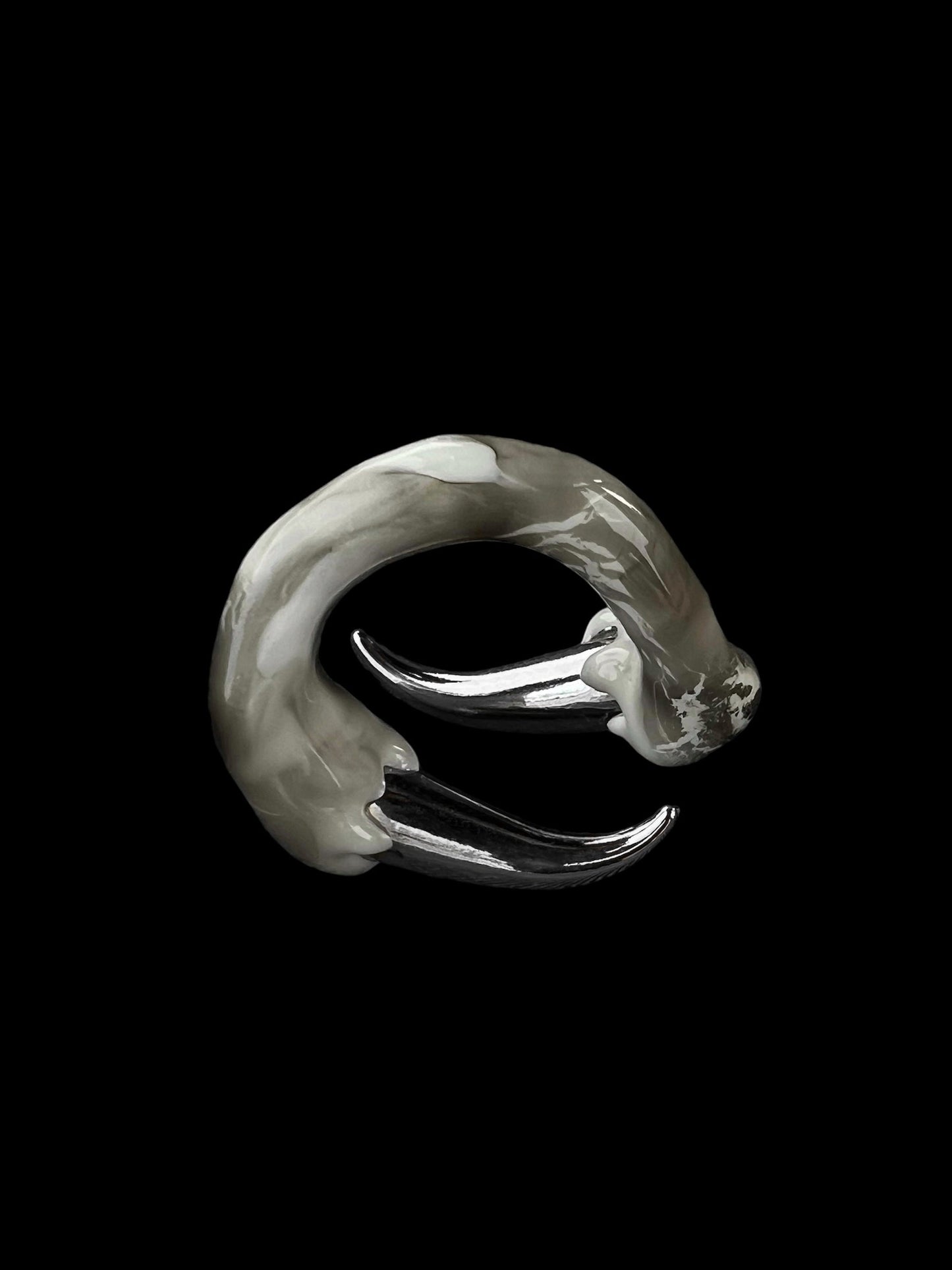 White ring with spikes-CASPER DIY-APOC STORE