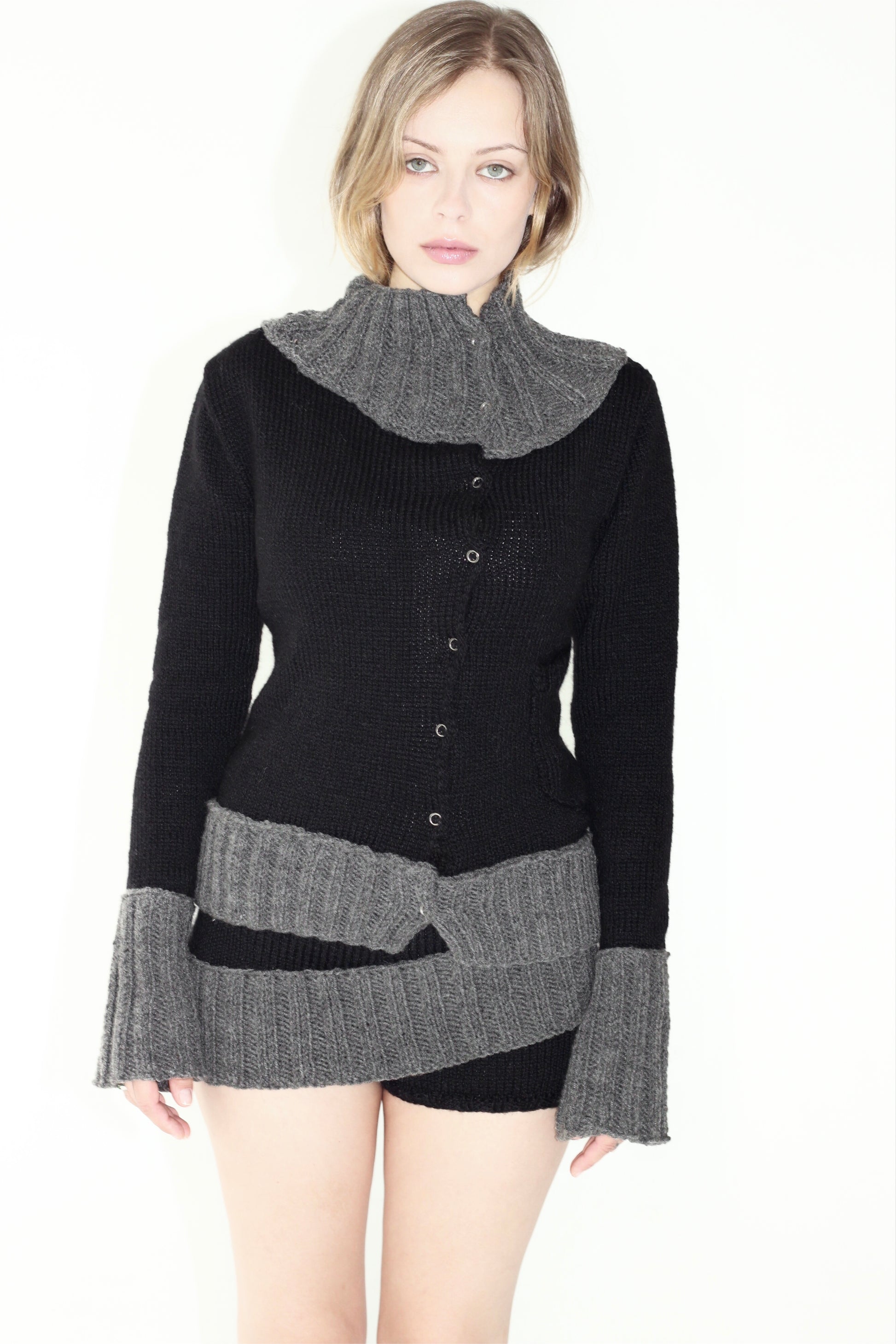 Cardigan “Granny’s Knit”-V4K-APOC STORE