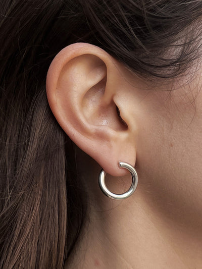 Vitra Twisted Hoops-Caroline Ohrt-APOC STORE