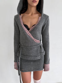 Cardigan “Embrace” Grey-V4K-APOC STORE