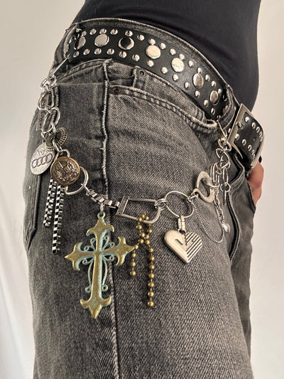 The Cross Collector chain-Alisa Cayoo-APOC STORE