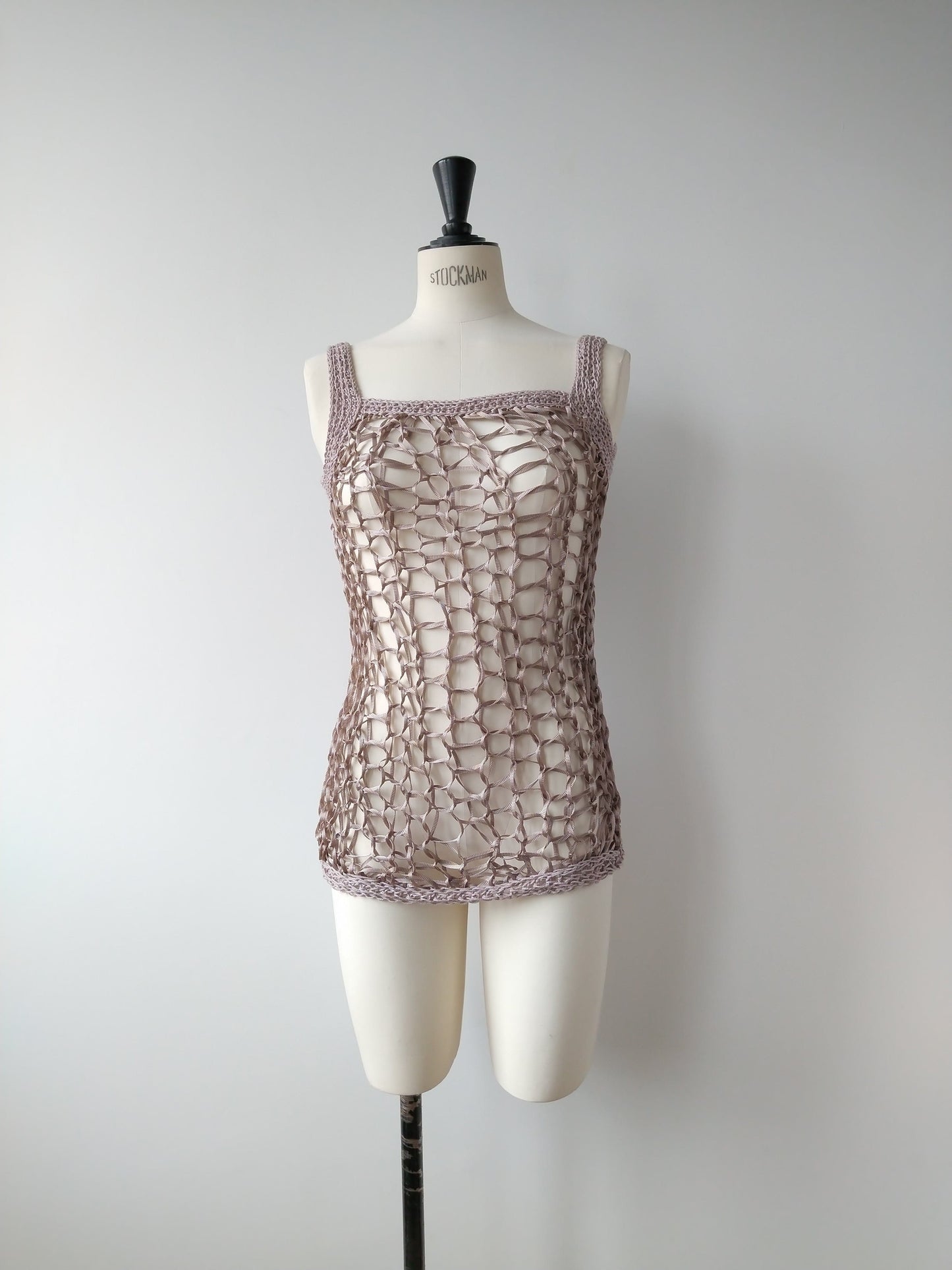 crochet tank-top n°138-Aldwin Teva William-APOC STORE