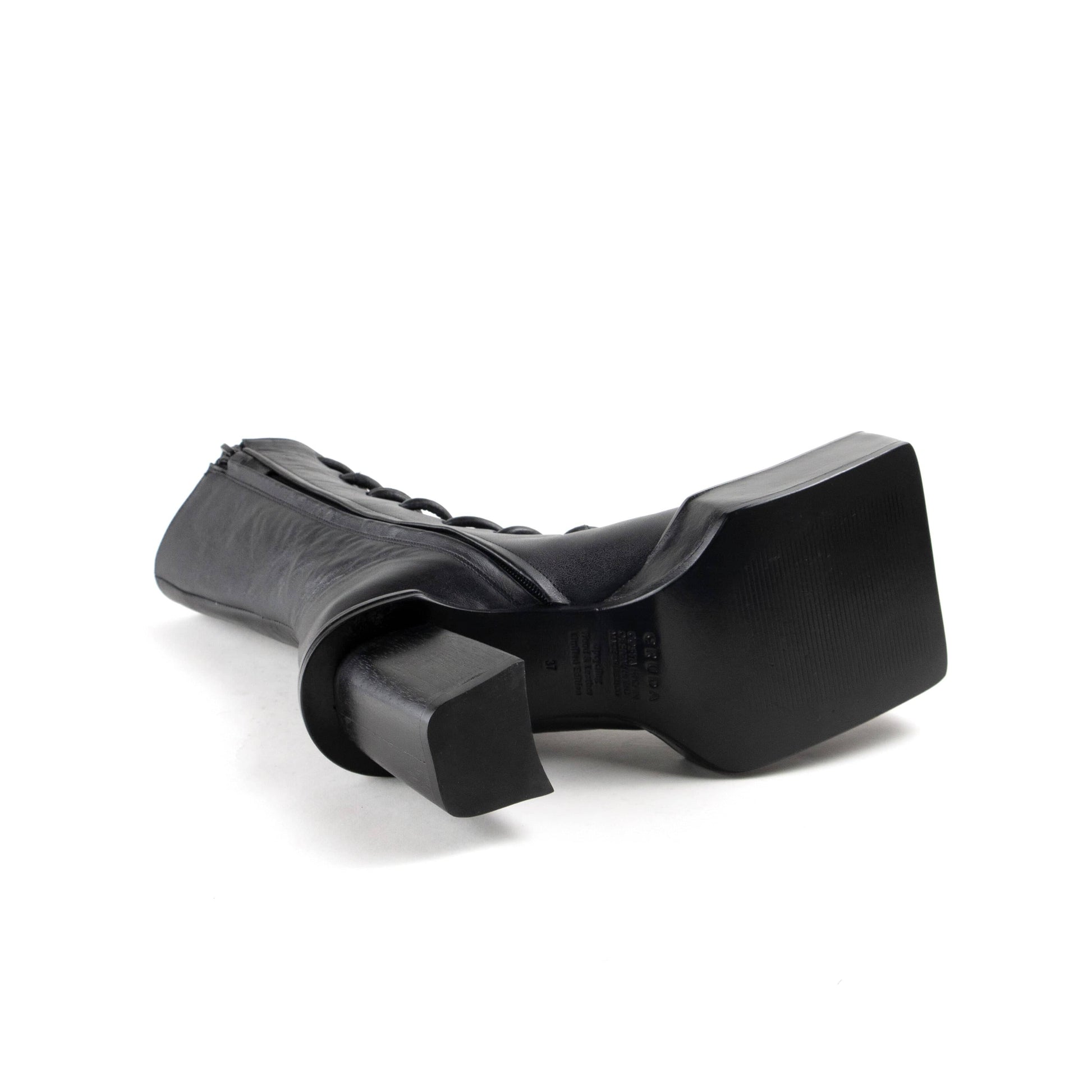 Carmen Black-CRUDA-APOC STORE