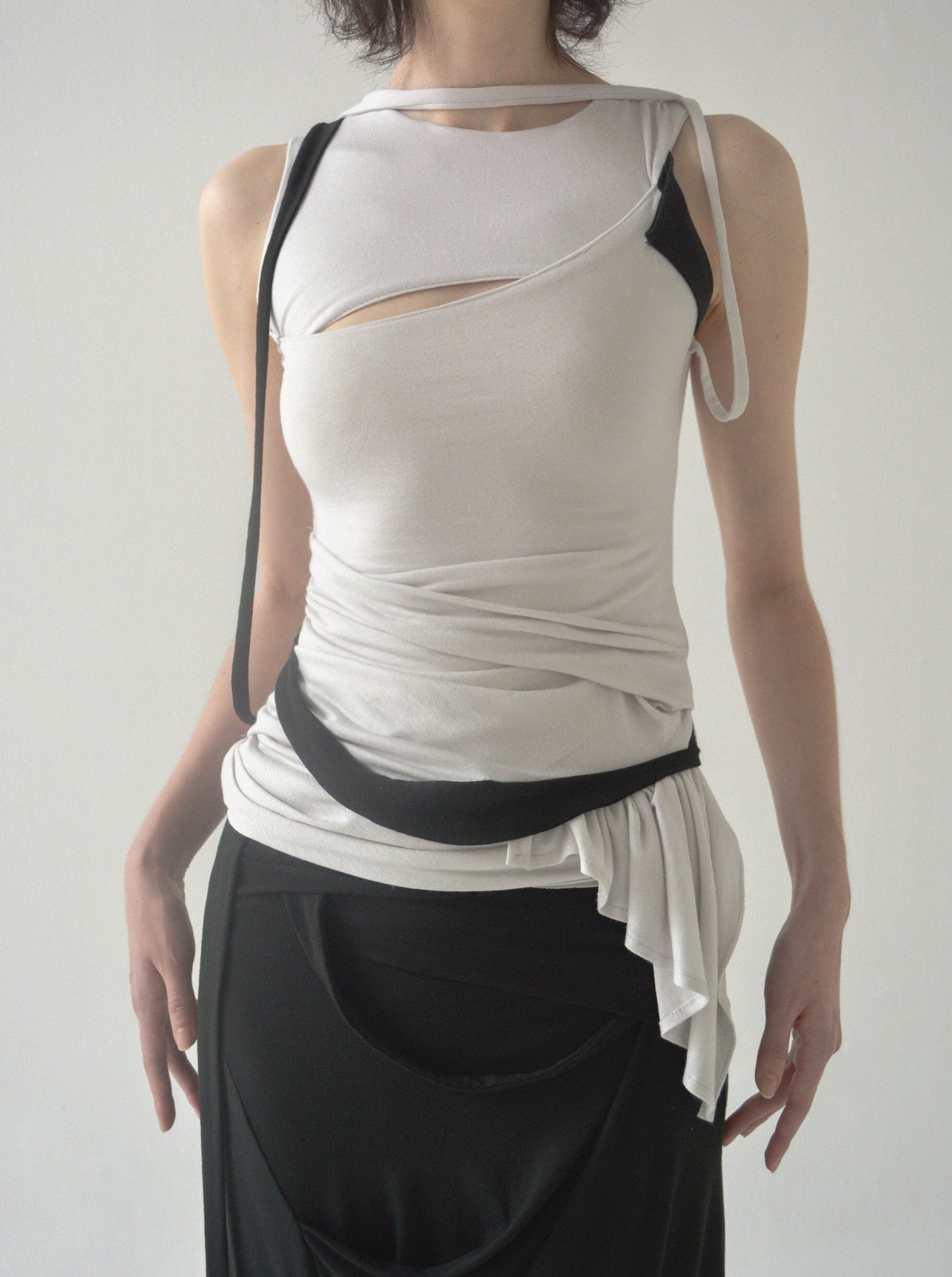 DANS SLIT TOP WHITE-Caro Chia-APOC STORE
