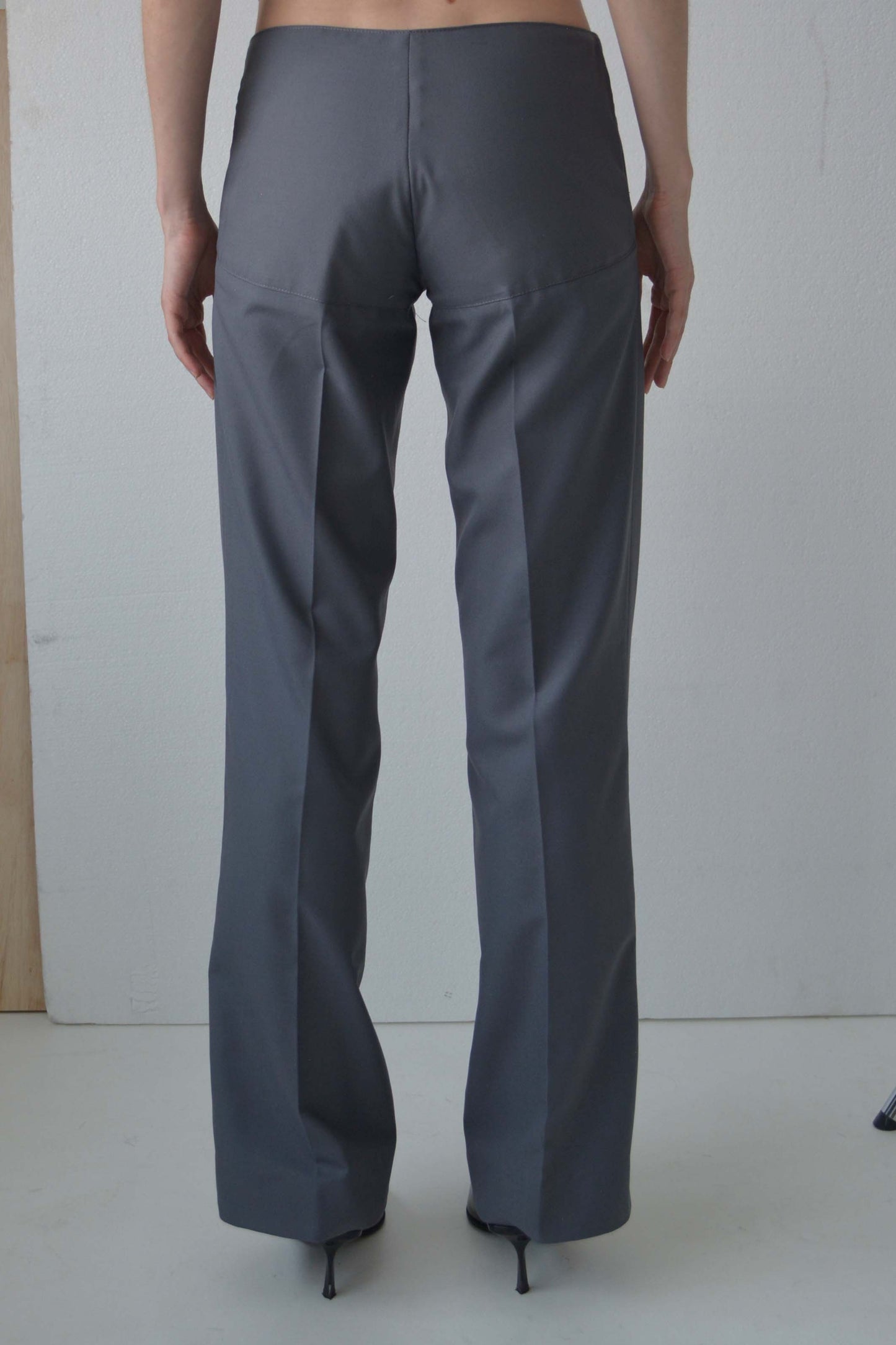 TITOLI GREY-Caro Chia-APOC STORE