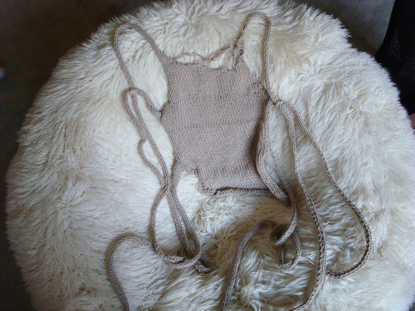 Top Sea Beige-V4K-APOC STORE