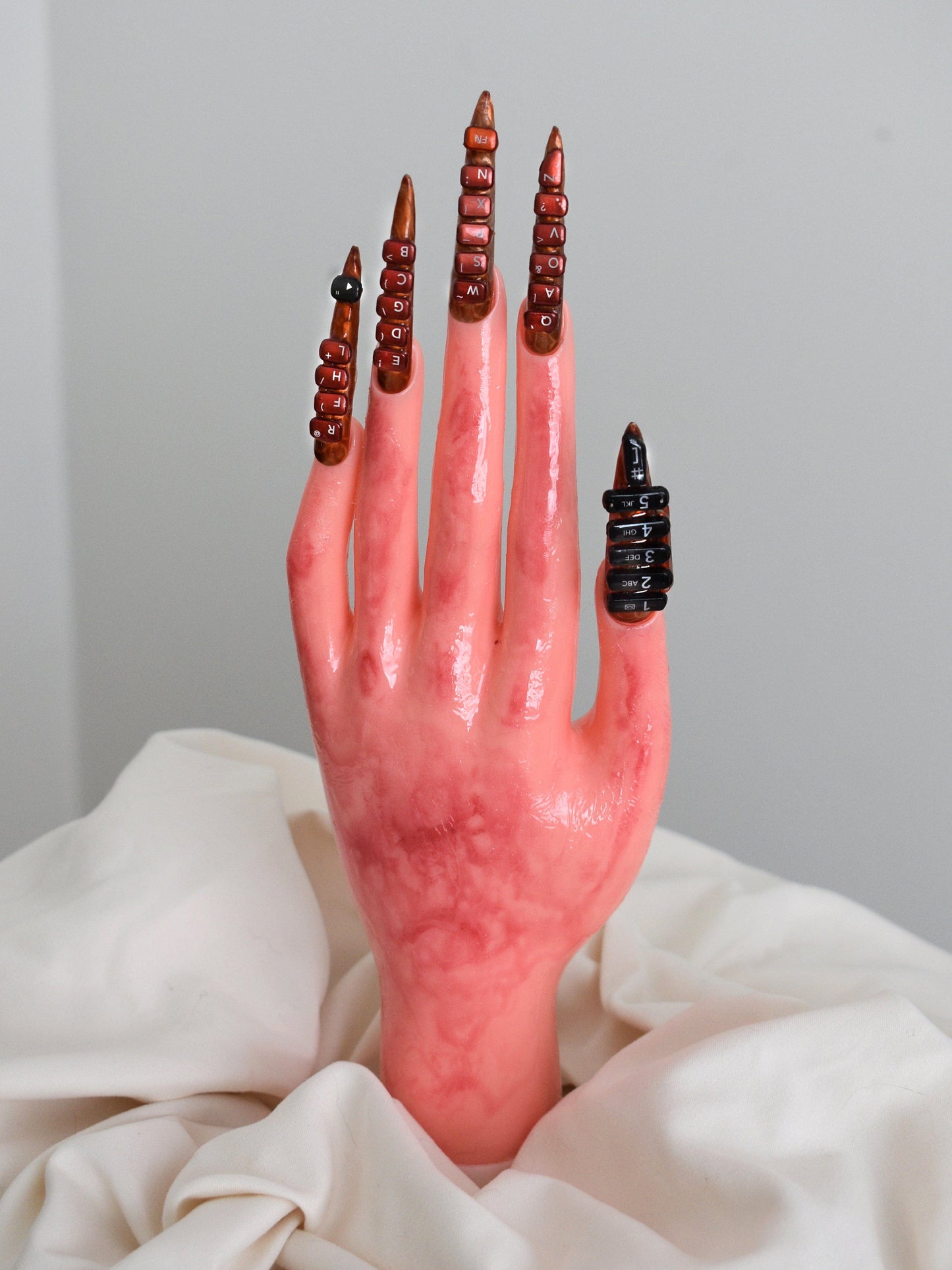 LG Rumeur2 2007 nail set-Hotnails-APOC STORE