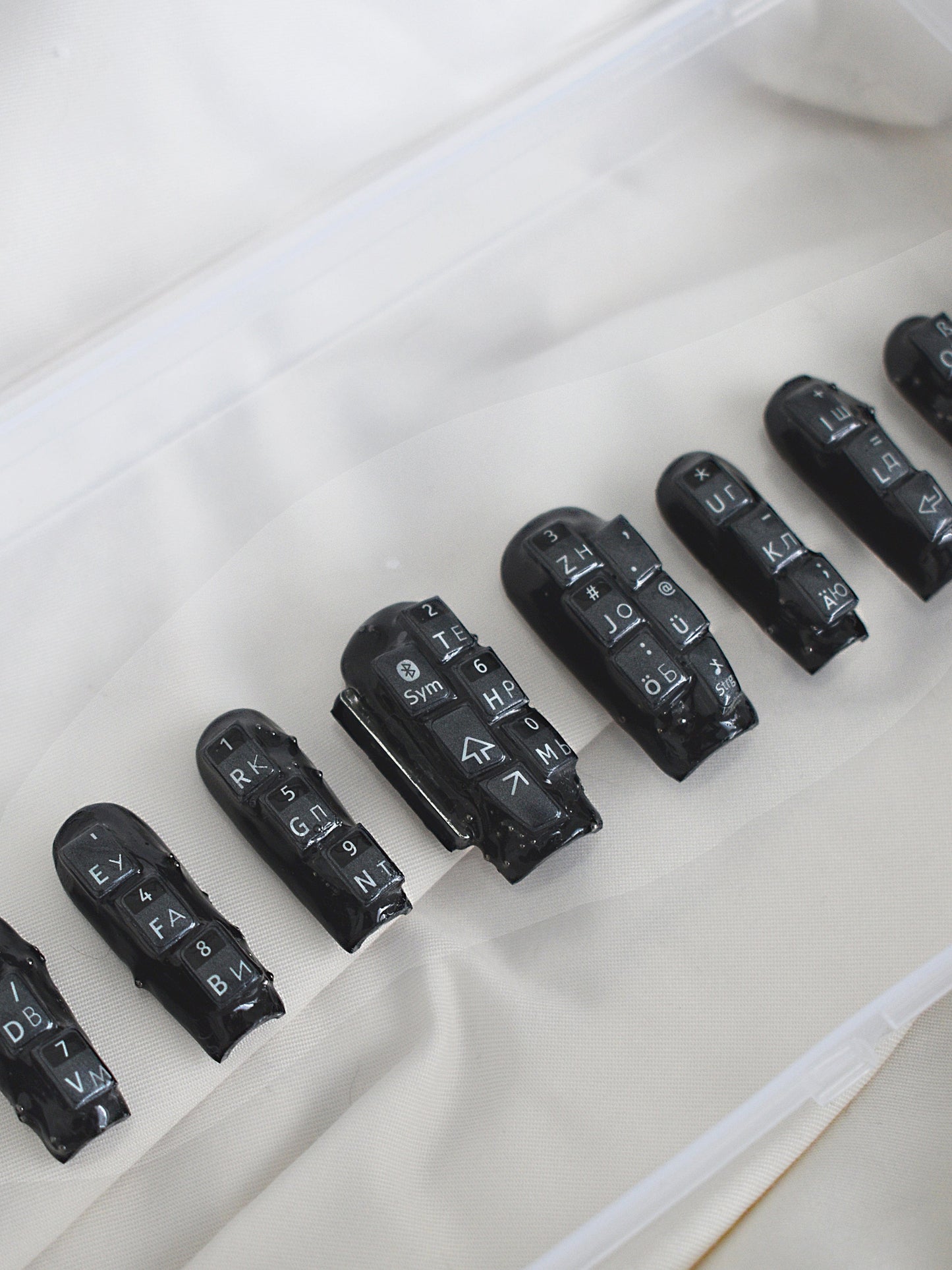 Blackberry curve with caviar nail set-Hotnails-APOC STORE