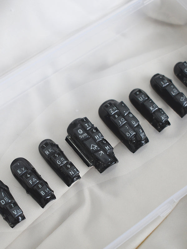 Blackberry curve with caviar nail set-Hotnails-APOC STORE