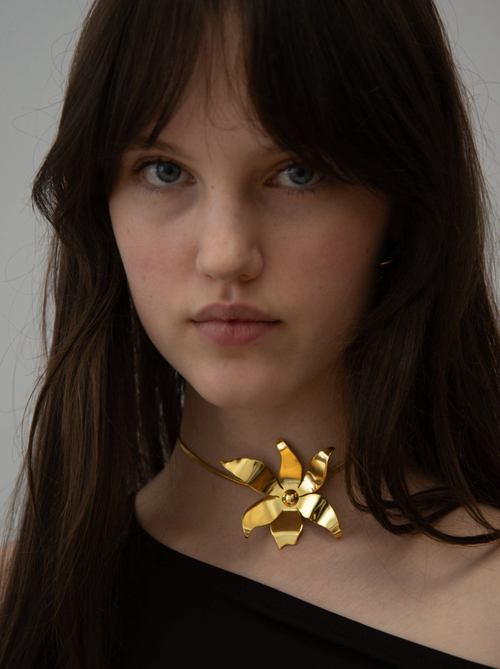 Elayne Wooden Necklace main image 1
