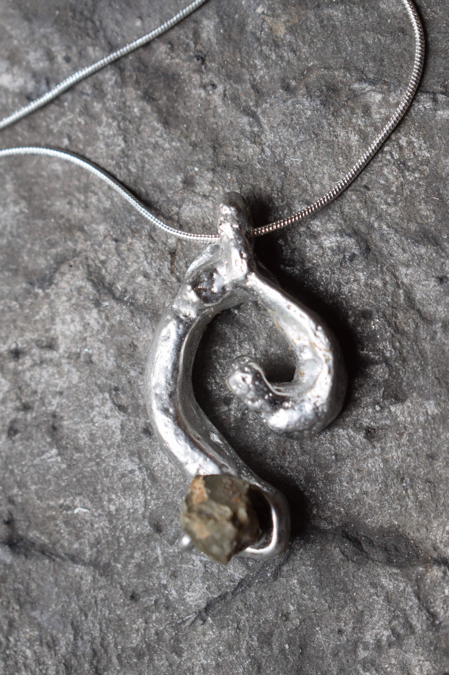 Eir Pendant-Anniken Ovrebo-APOC STORE