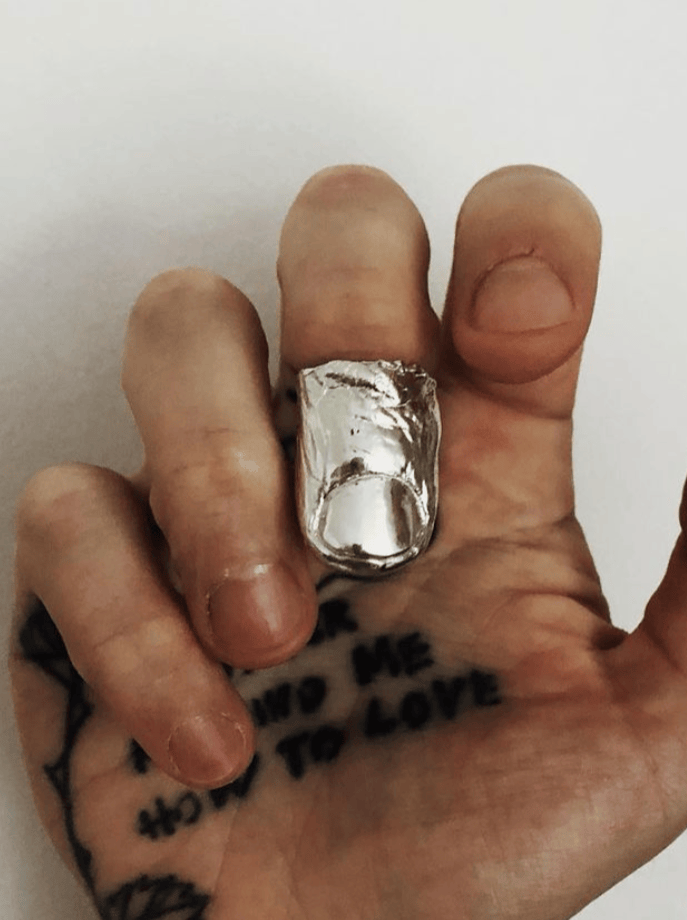 Finger Tip-anGostura-APOC STORE