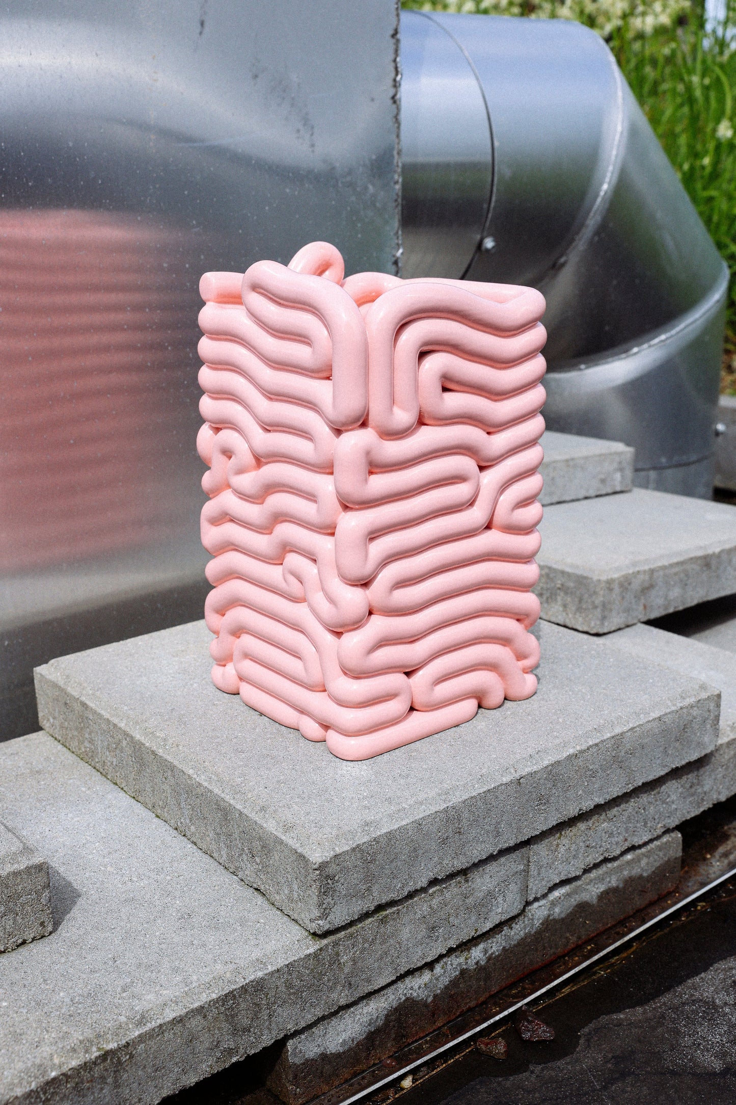 Noodle Vase Pink-Gast Studio-APOC STORE
