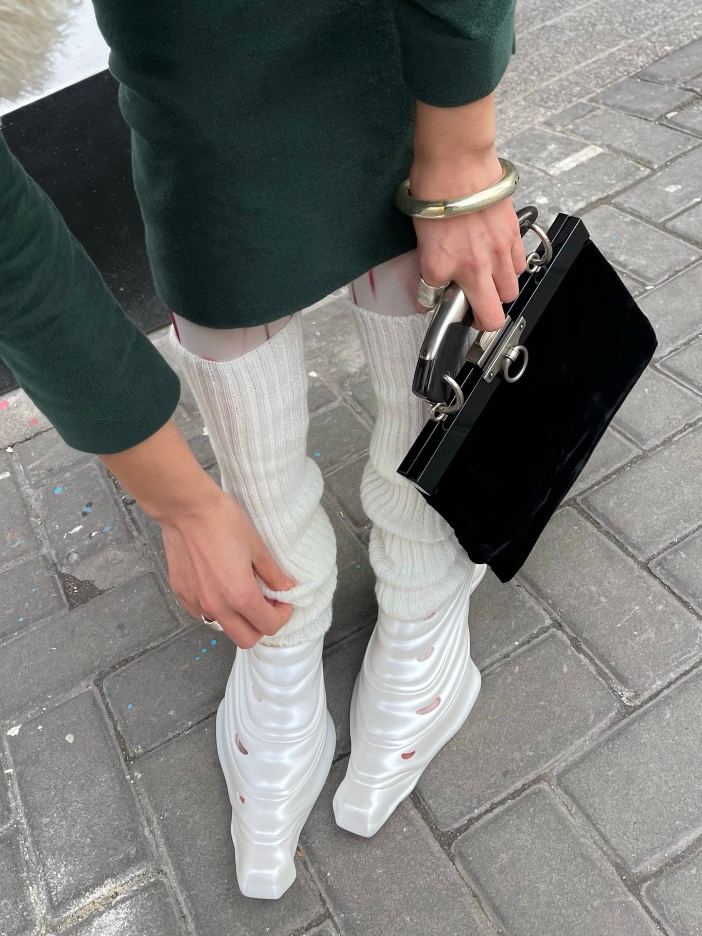 Magma Mules White-BHIVE-APOC STORE