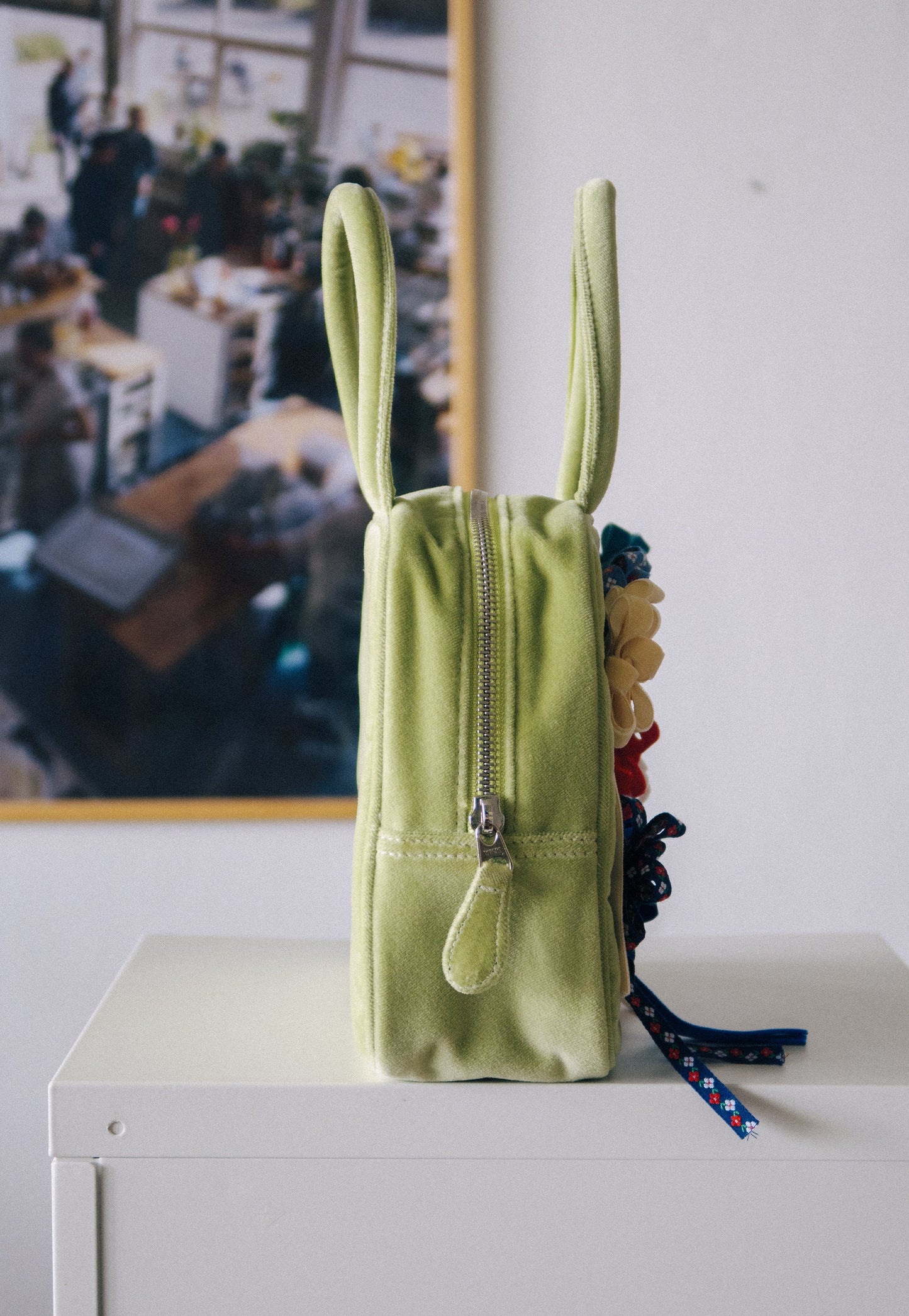 COTTON VELVET BROOCH HAND BAG - OLIVE-SAENGIN STUDIOS-APOC STORE