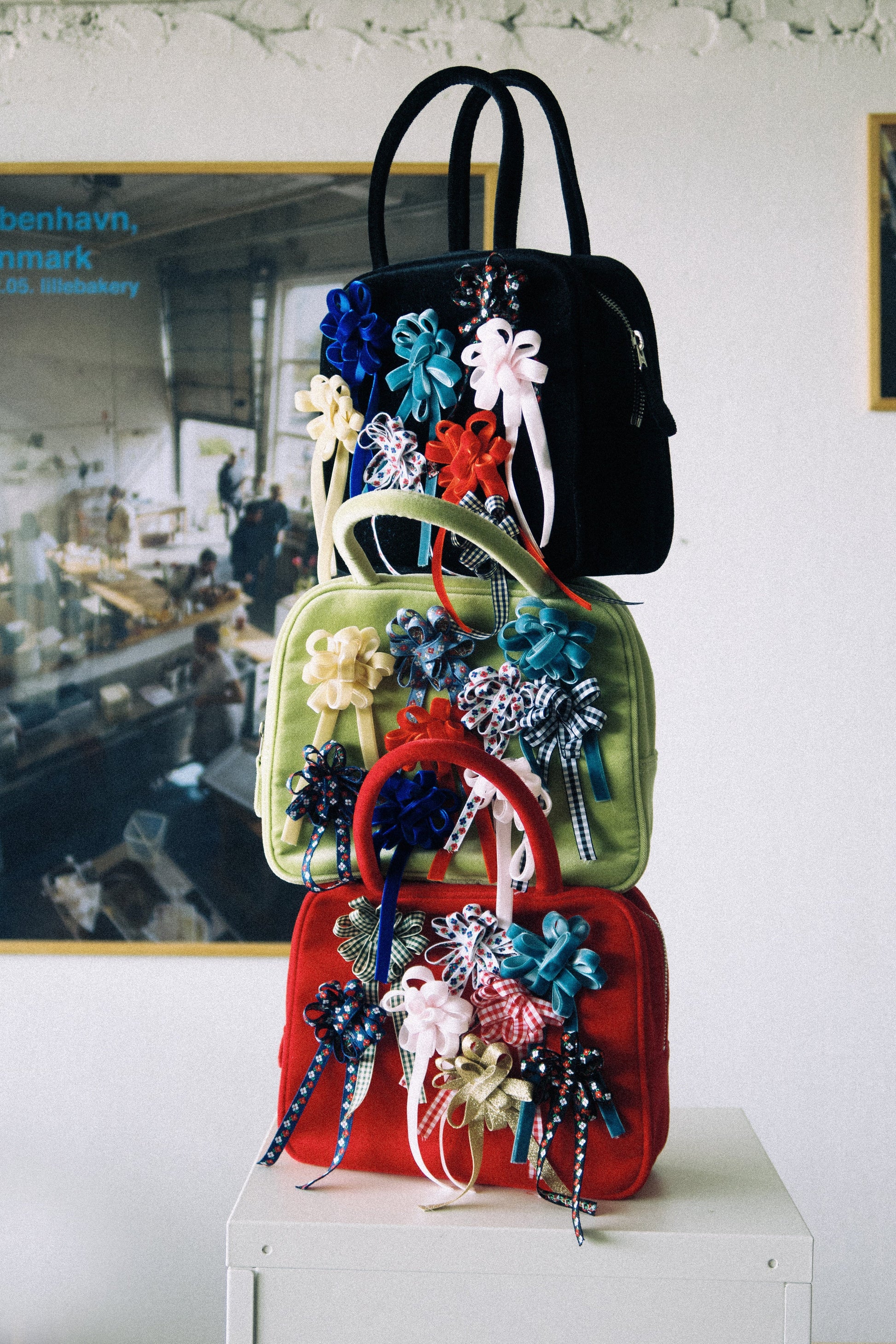 ANNIVERSARY BROOCH SET A-SAENGIN STUDIOS-APOC STORE