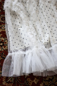 BANDING RUFFLE SHA DOT SKIRT - WHITE-SAENGIN STUDIOS-APOC STORE
