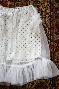 BANDING RUFFLE SHA DOT SKIRT - WHITE-SAENGIN STUDIOS-APOC STORE