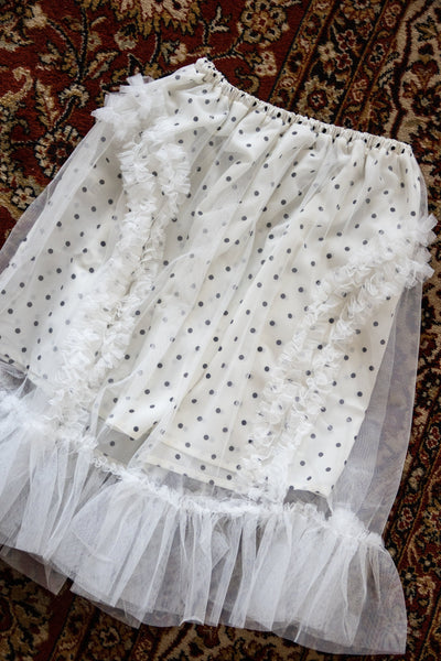 BANDING RUFFLE SHA DOT SKIRT - WHITE-SAENGIN STUDIOS-APOC STORE