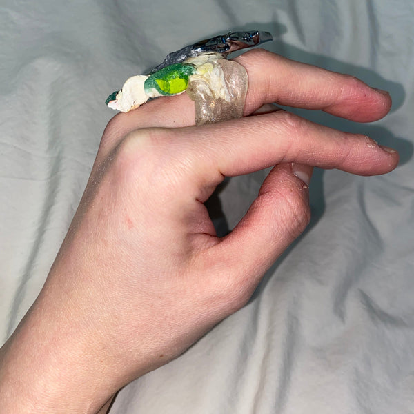 eqpr166 ring-VACSOM-APOC STORE