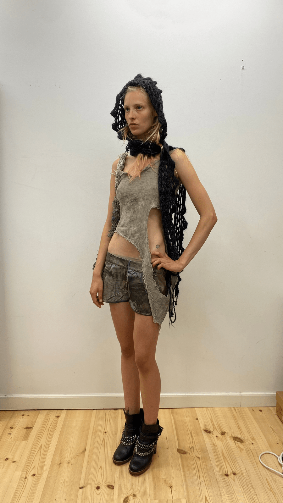 SEEKER HOODED SCARF-Solitude Studios-APOC STORE