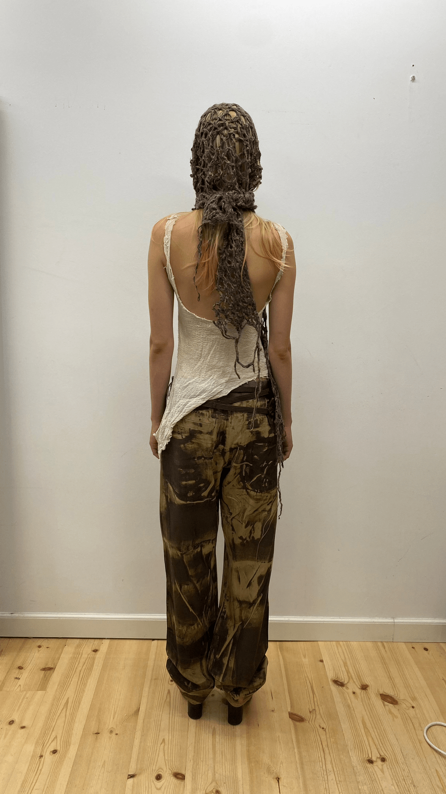 LOLIGO HOODED SCARF-Solitude Studios-APOC STORE