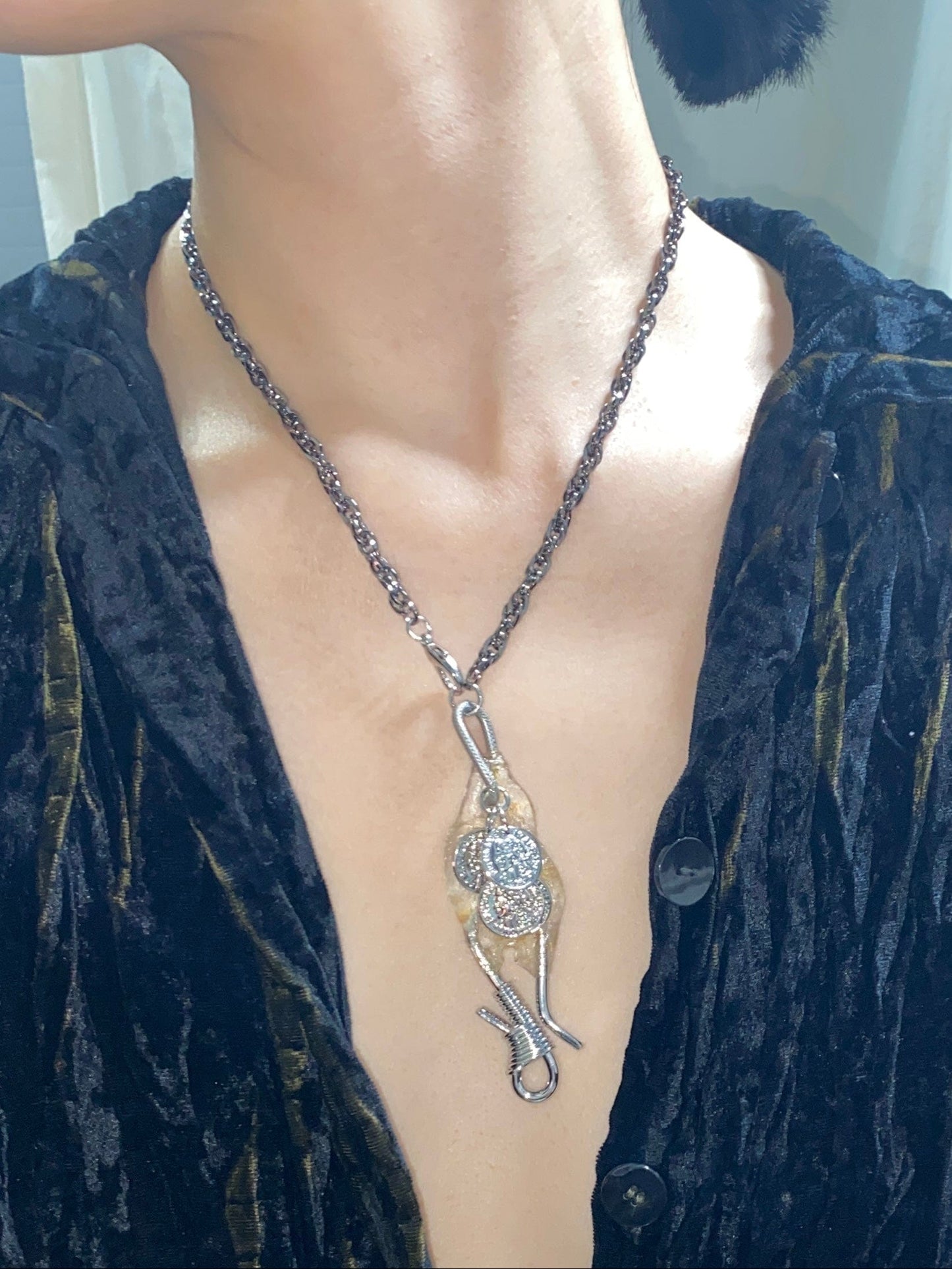 V mcn390 necklace-VACSOM-APOC STORE