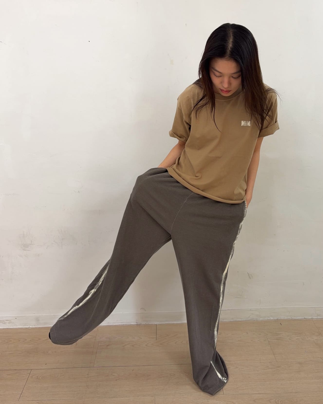 Cut off T-shirts (Beige)-EGNARTS-APOC STORE