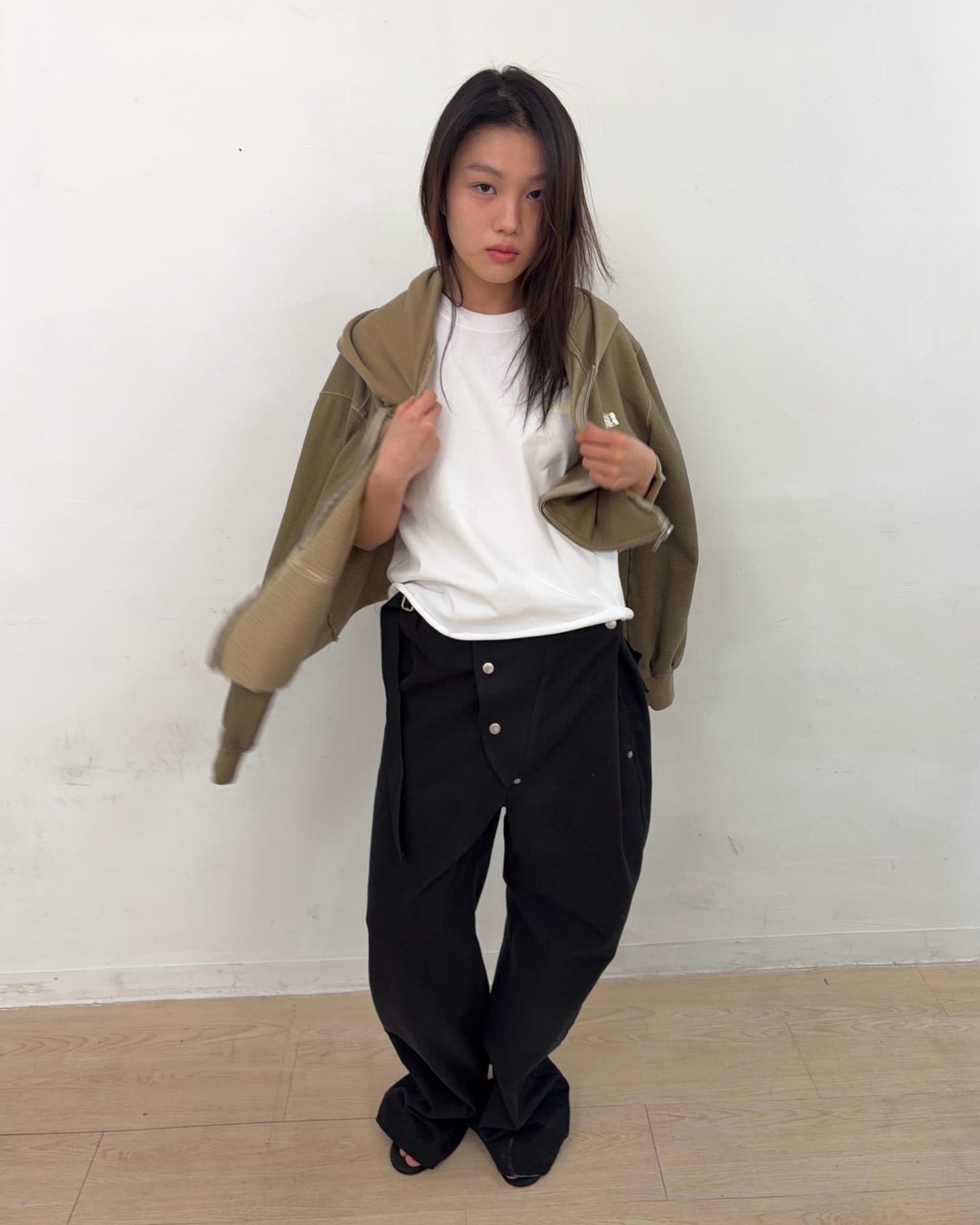 Cut off Hoodie Zip-up (Beige)-EGNARTS-APOC STORE