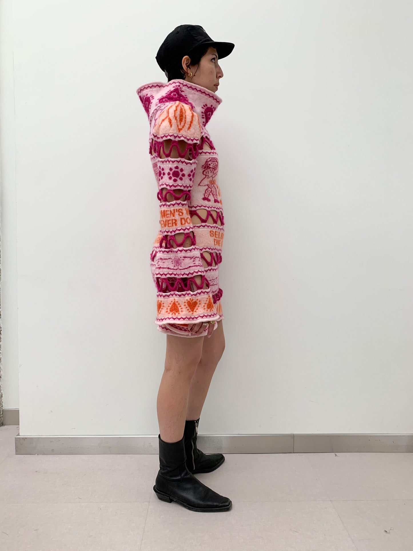 "Peeing girls" dress-TATi-APOC STORE