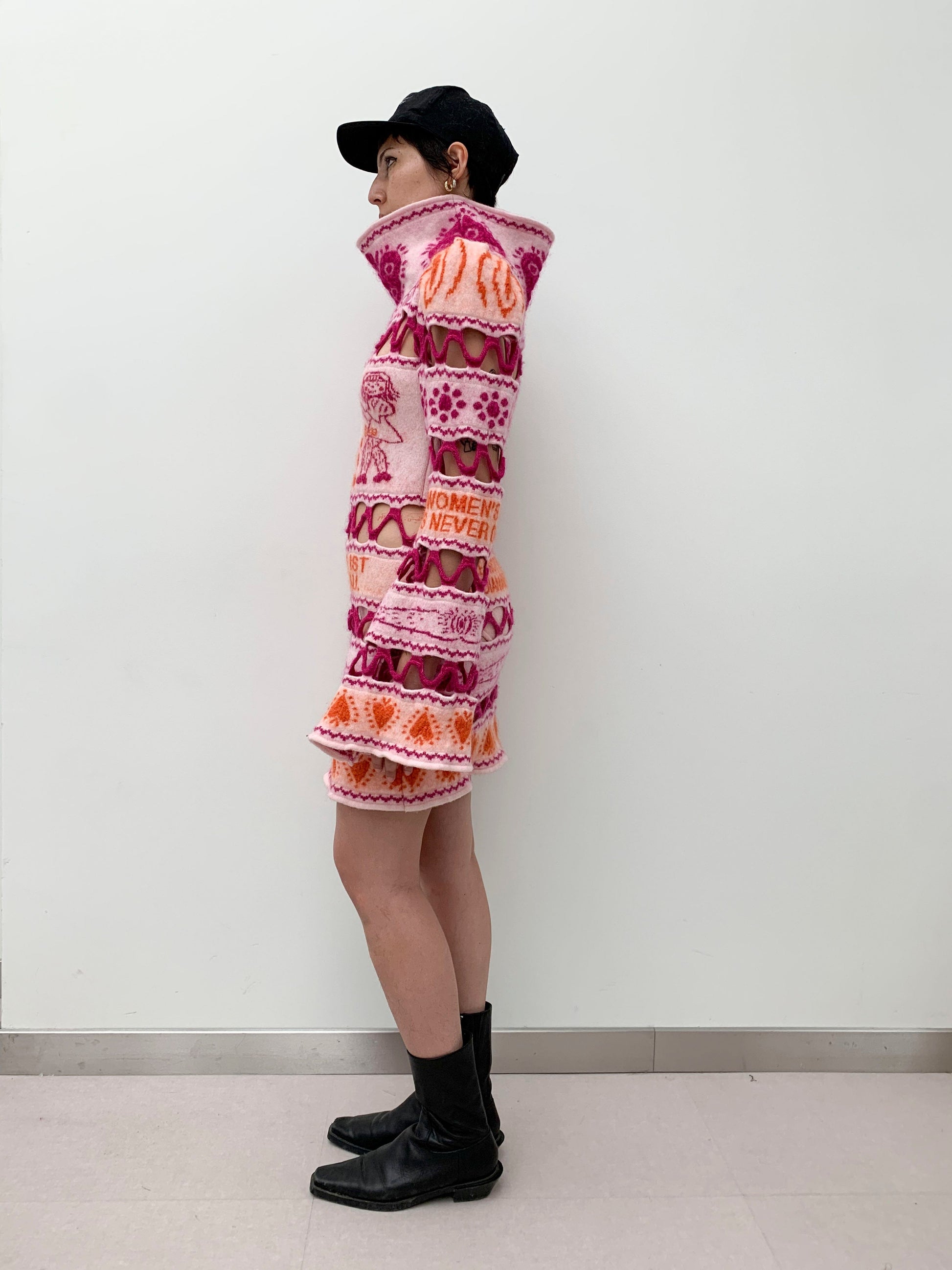 "Peeing girls" dress-TATi-APOC STORE