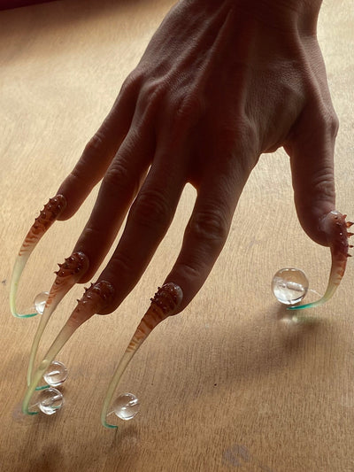 Globe-carrier nailset-Texto Dallas-APOC STORE