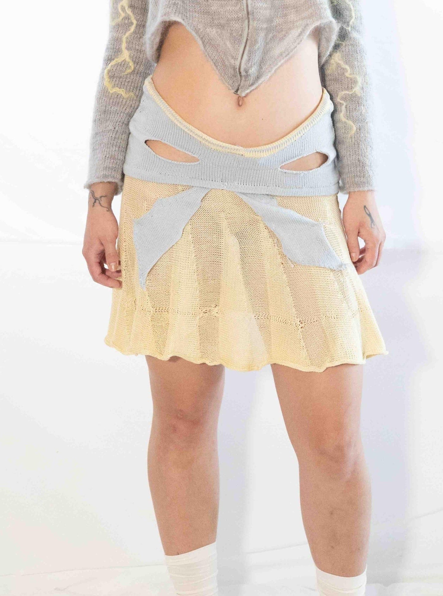 BOW SKIRT-GRACE GUI-APOC STORE