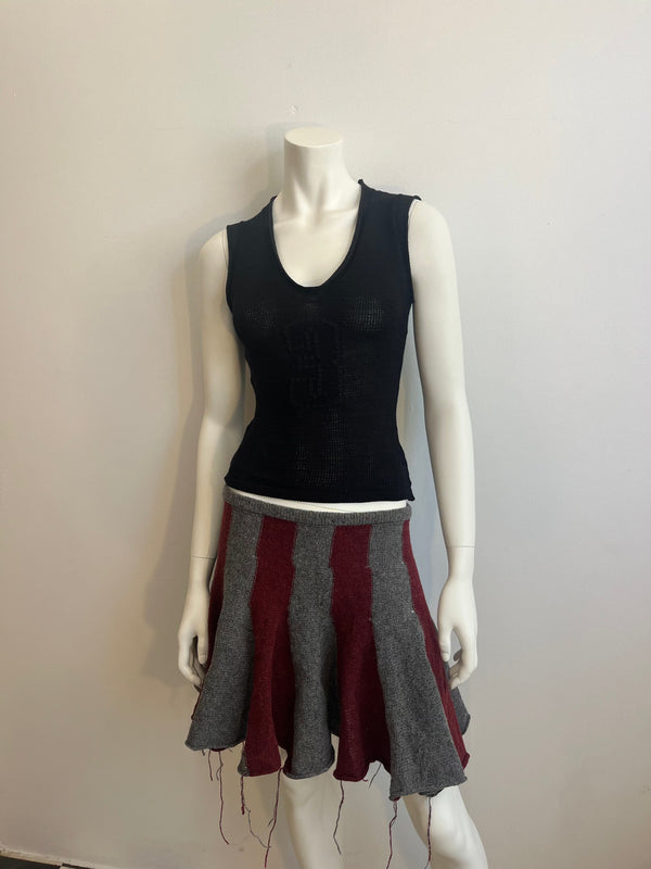 Lambswool ruffle skirt grey/red-Lilies of the Valley-APOC STORE