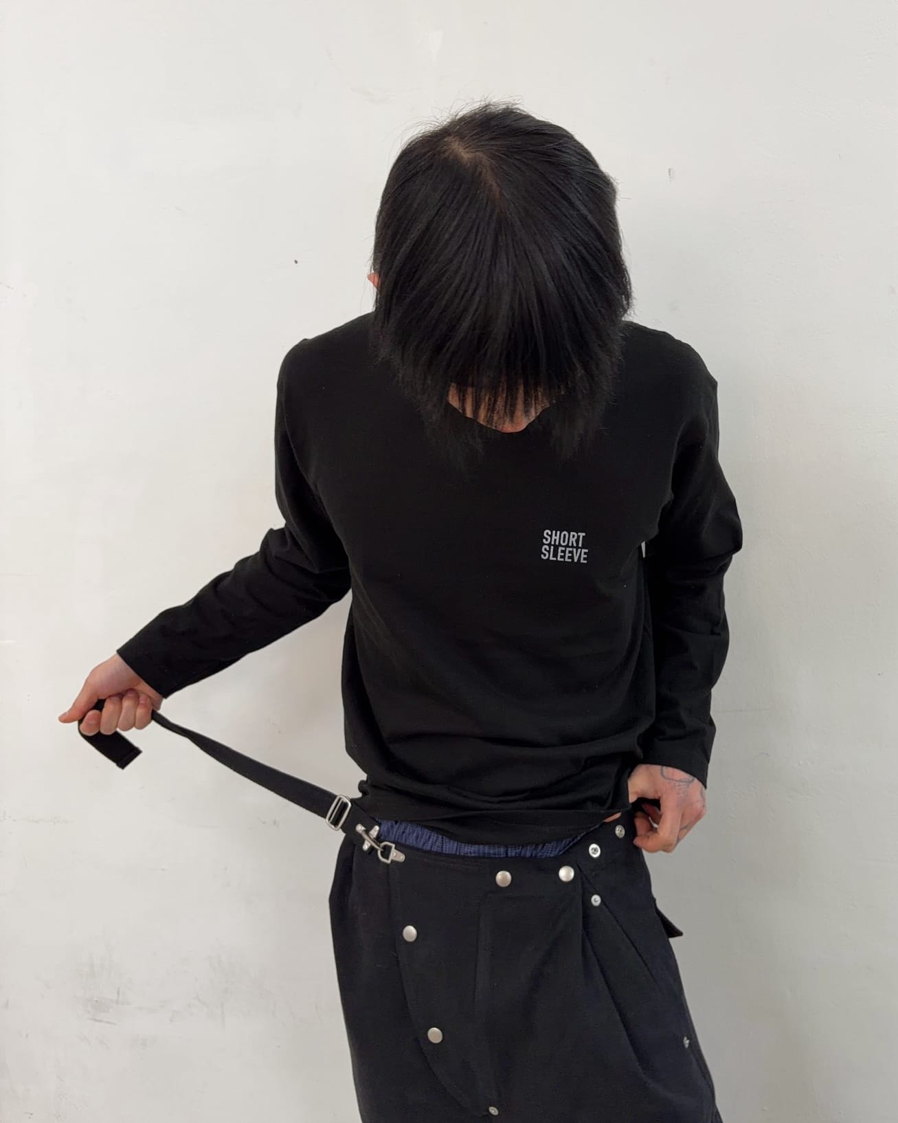 Short Sleeve Logo Long Sleeve (Black)-EGNARTS-APOC STORE