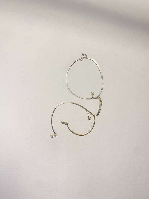 Single big silver glasses earring 2-Lou de Bètoly-APOC STORE